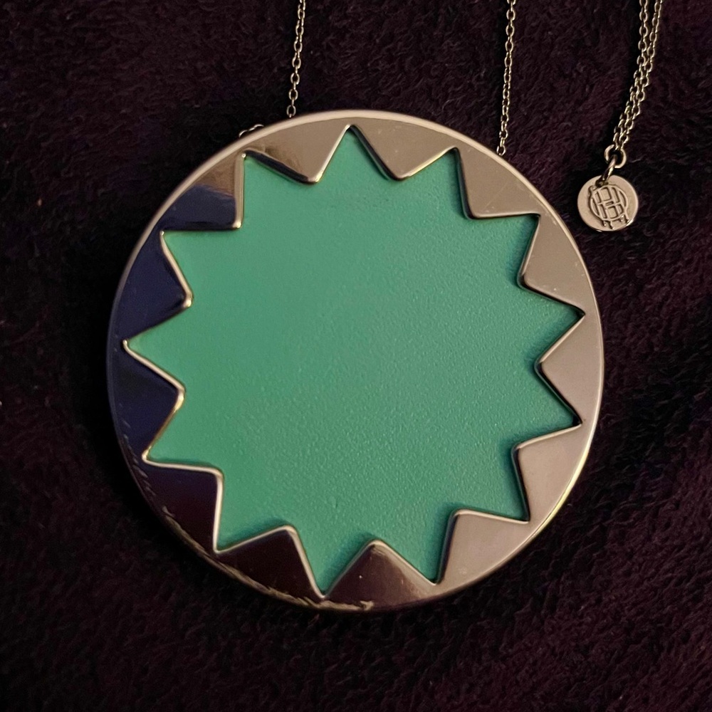 House of Harlow 1960 teal/blue Sunburst Pendant Necklace